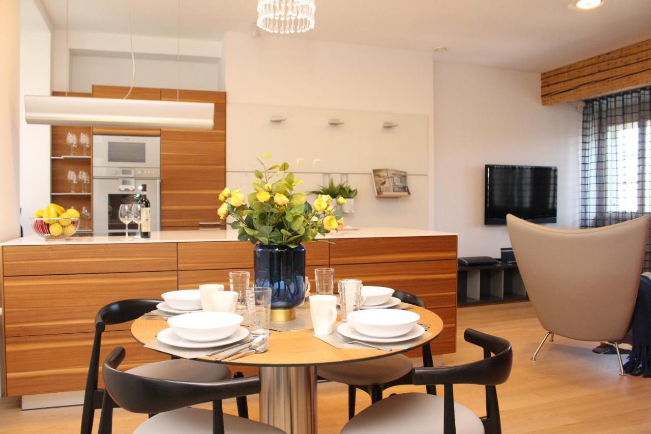 Tallinn City Apartments Old Town Square المظهر الخارجي الصورة